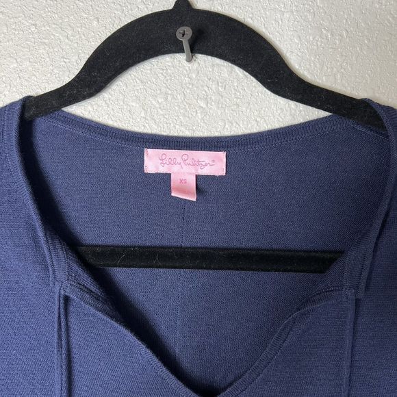 Lilly Pulitzer Colene Sweater True Navy Size XS - Picture 2 of 3